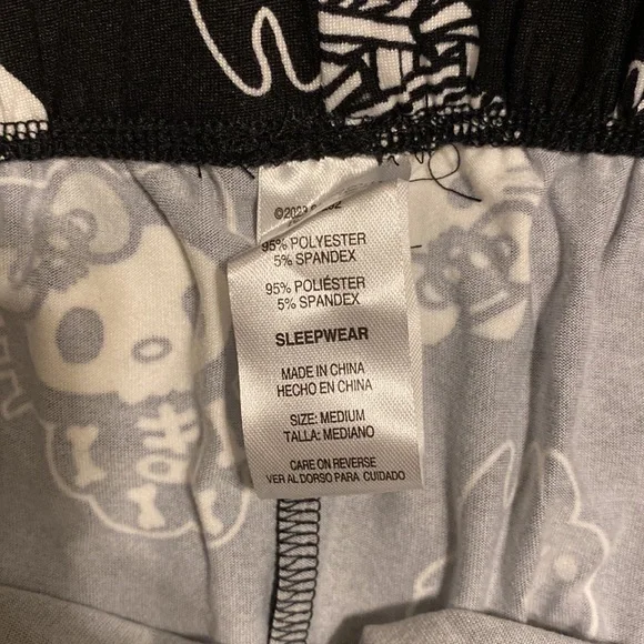 Hello Kitty Viral TikTok Halloween Pajama Set - Picture 6 of 6